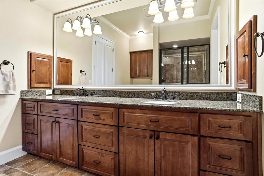 301 Watermere Drive #414 Southlake, TX 76092