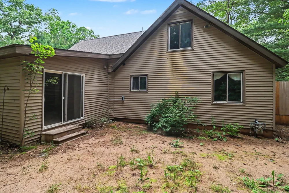 105 Mike Street Fountain, MI 49410