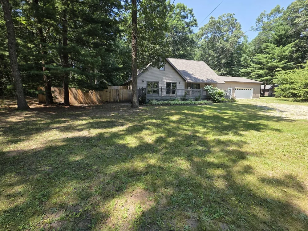 105 Mike Street Fountain, MI 49410