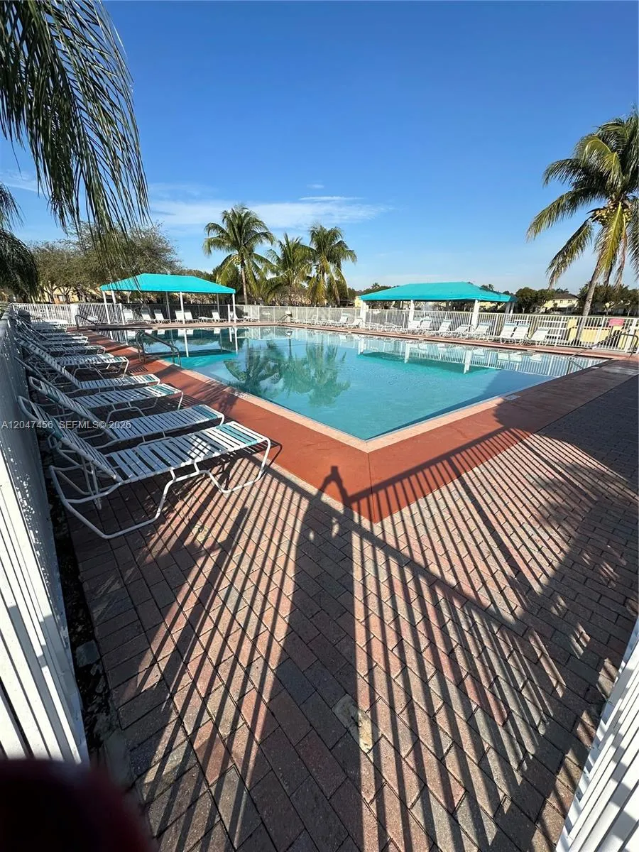 2432 SE 14th Ave #277 Homestead, FL 33035