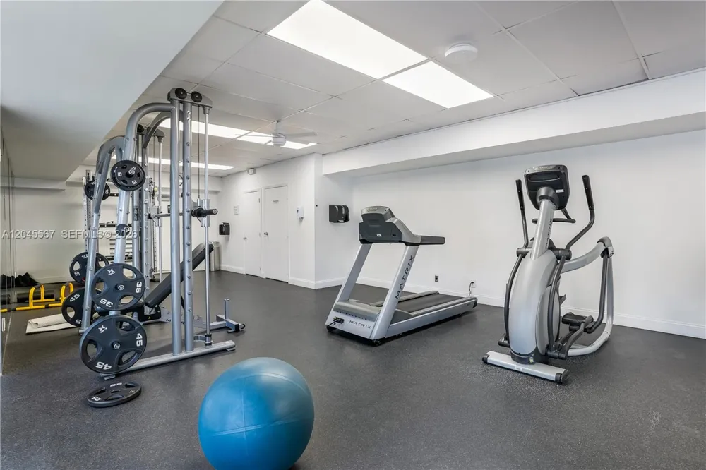 2301 S Ocean Dr #1006 Hollywood, FL 33019