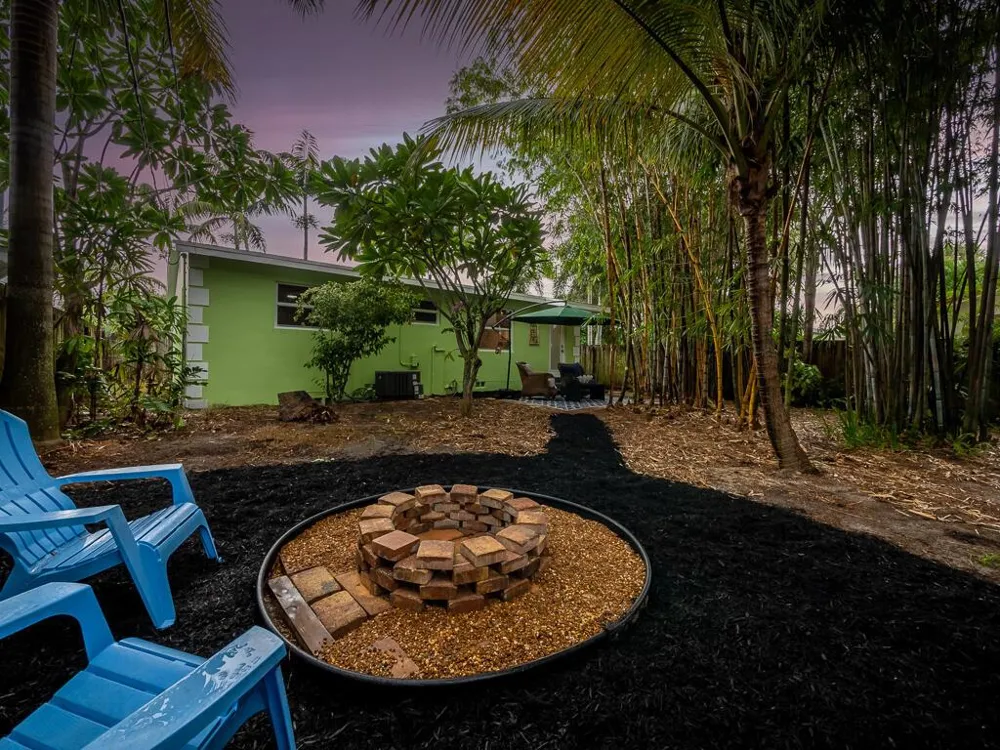 418 Palmway 