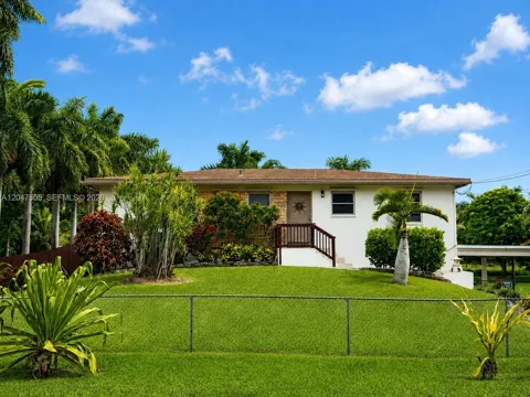 5240 SW 82nd Ave