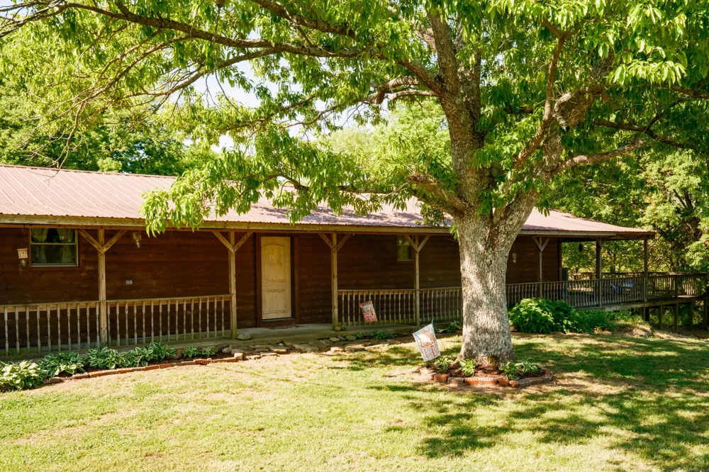 778 County Road 65 Collinsville, AL 35961