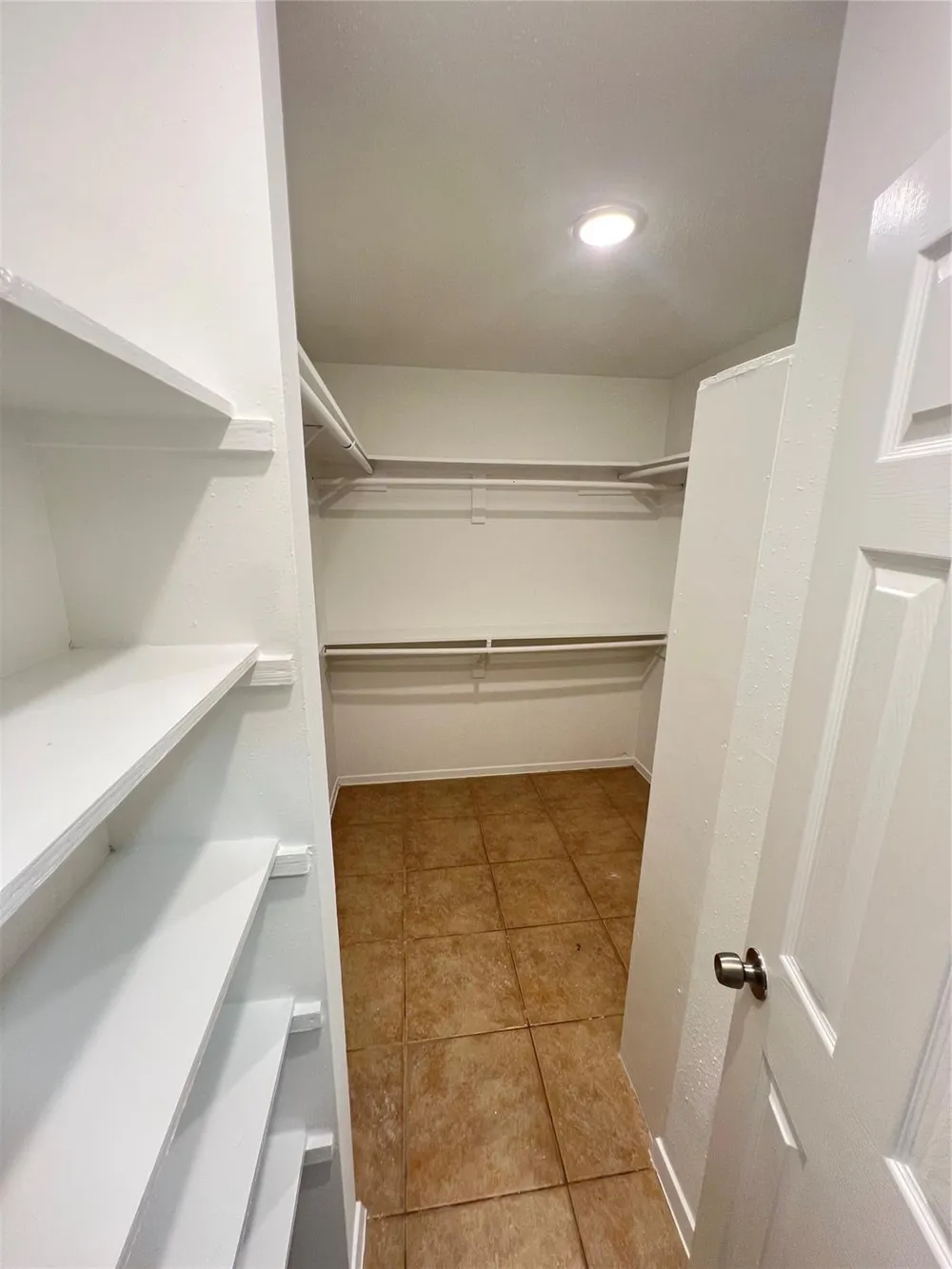 19739 Moonhollow Drive Houston, TX 77084