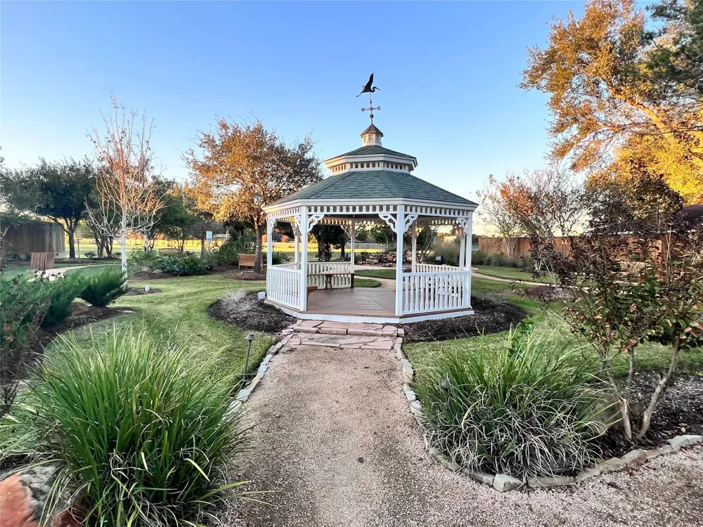 19739 Moonhollow Drive Houston, TX 77084