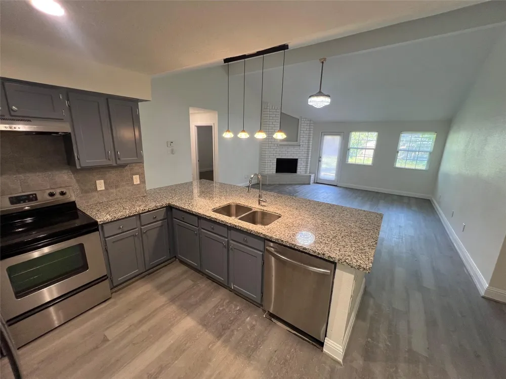 19739 Moonhollow Drive Houston, TX 77084