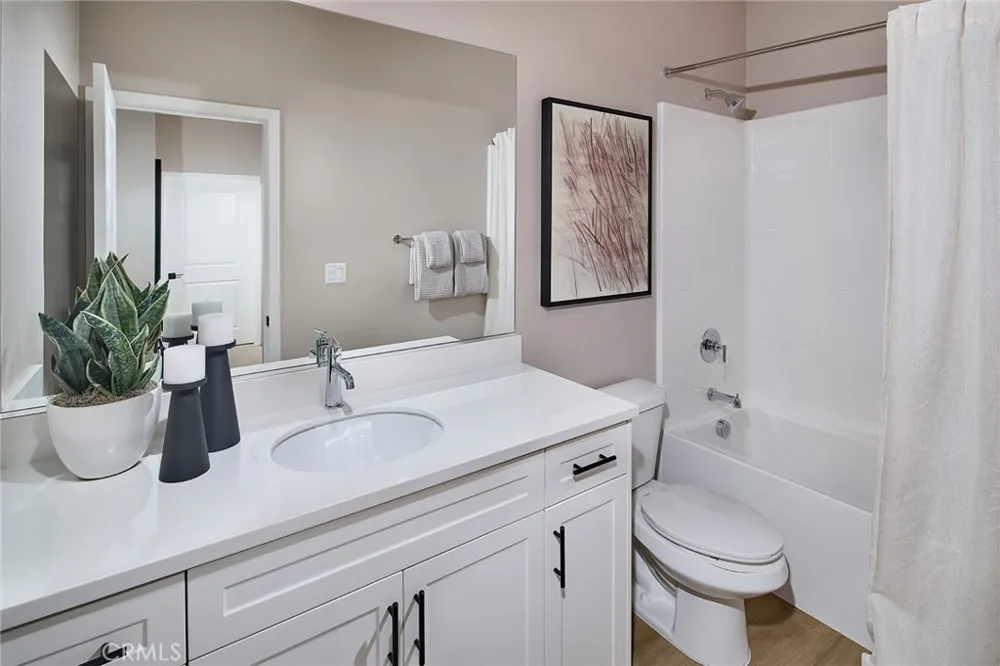 12717 Sahara Street Eastvale, CA 92880