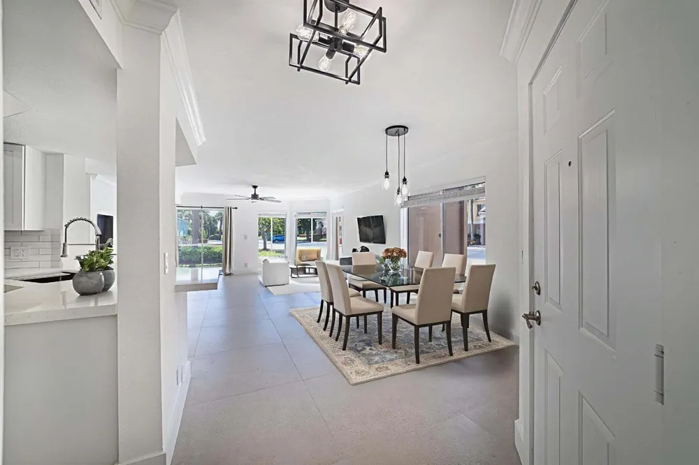 815 W Boynton Beach Boulevard #12-106 Boynton Beach, FL 33426