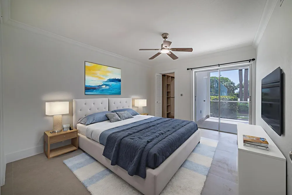 815 W Boynton Beach Boulevard #12-106 Boynton Beach, FL 33426