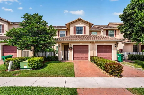 3355 Lakeside Drive