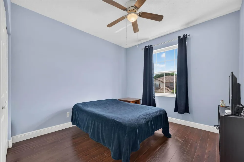 3355 Lakeside Drive Davie, FL 33328