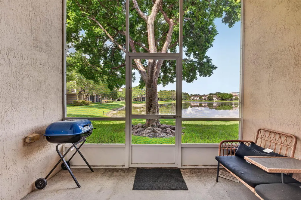 3355 Lakeside Drive Davie, FL 33328