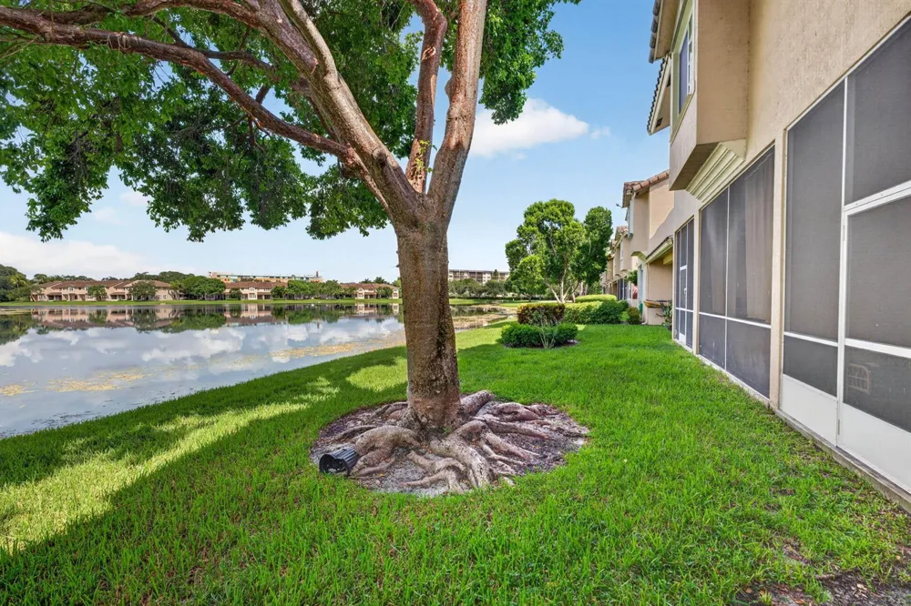 3355 Lakeside Drive Davie, FL 33328