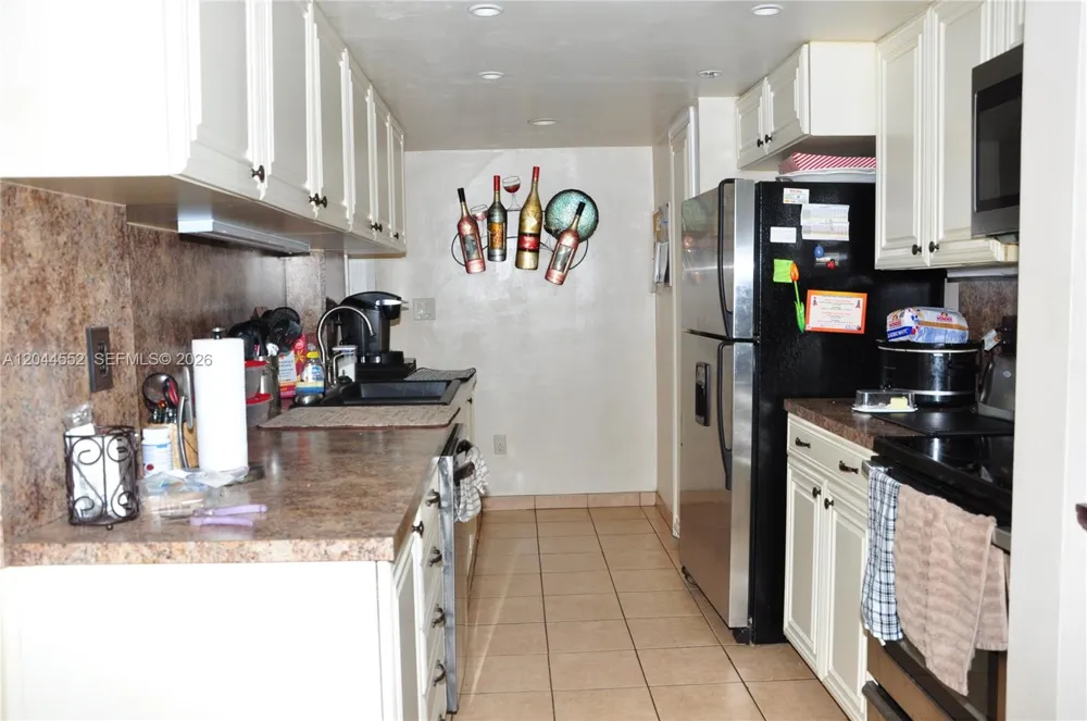 5630 SW 55th Ave Davie, FL 33314