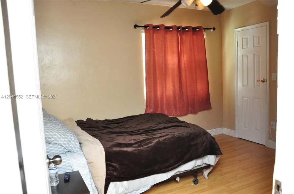 5630 SW 55th Ave Davie, FL 33314