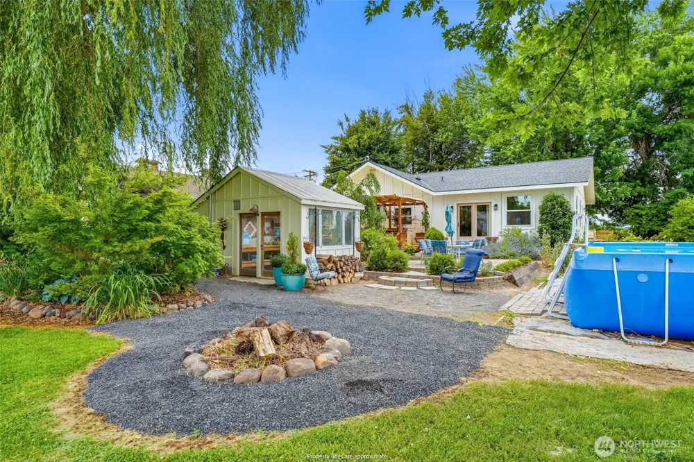 12801 Pioneer Road Prosser, WA 99350