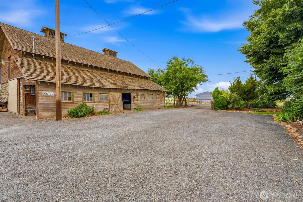 12801 Pioneer Road Prosser, WA 99350