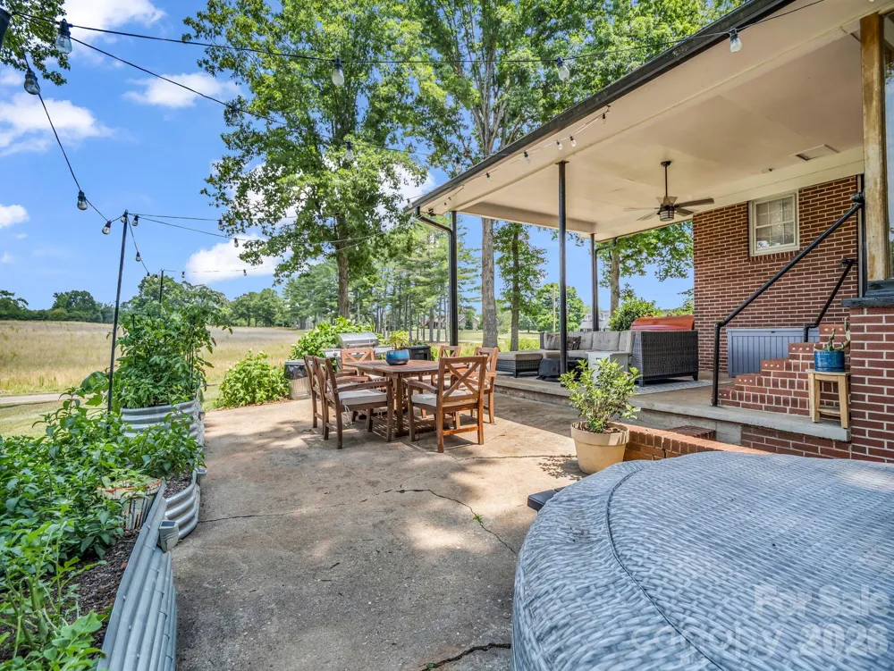 201 Lincoln Road Forest City, NC 28043