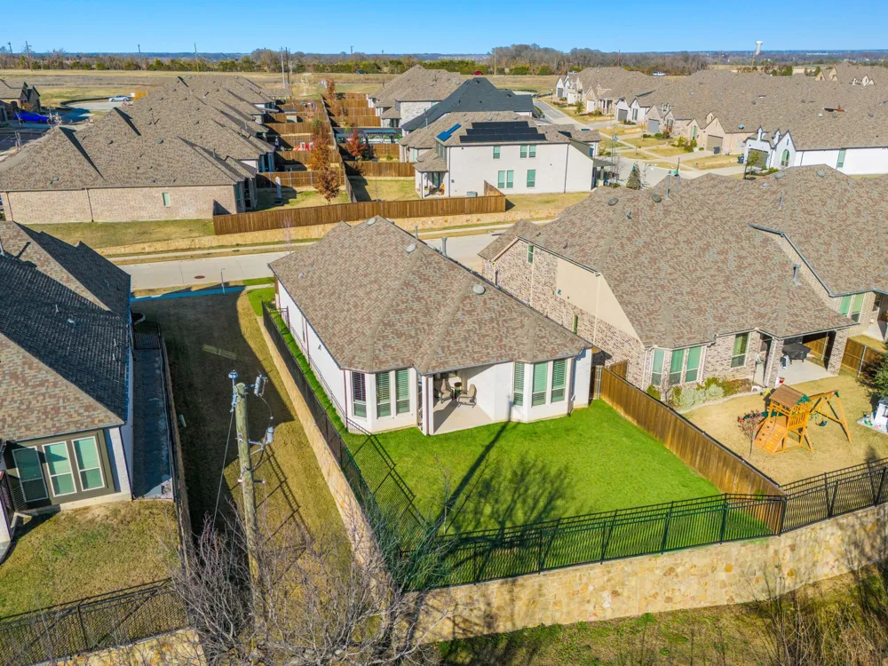 2813 Black Walnut Street McKinney, TX 75071