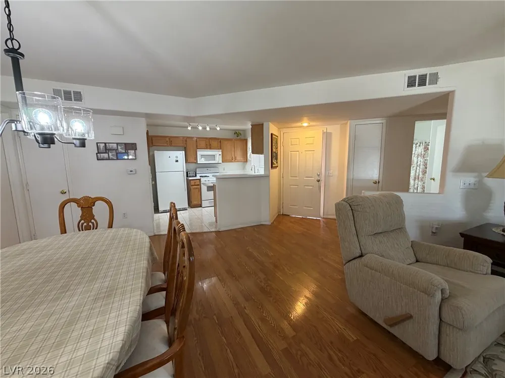 4555 E Sahara Avenue #146 Las Vegas, NV 89104