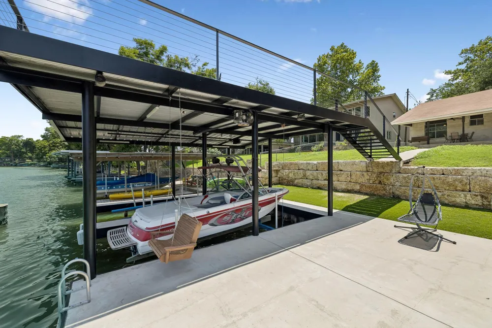 611 Lake Placid Drive Seguin, TX 78155