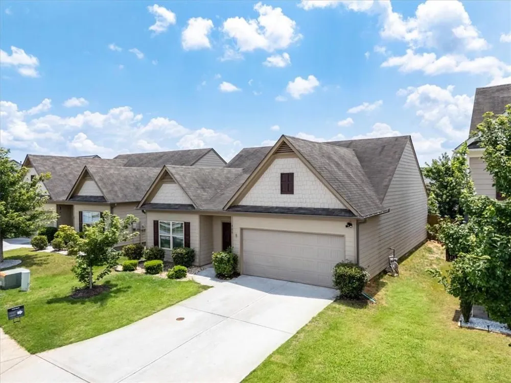 703 Independence Avenue Pendergrass, GA 30567