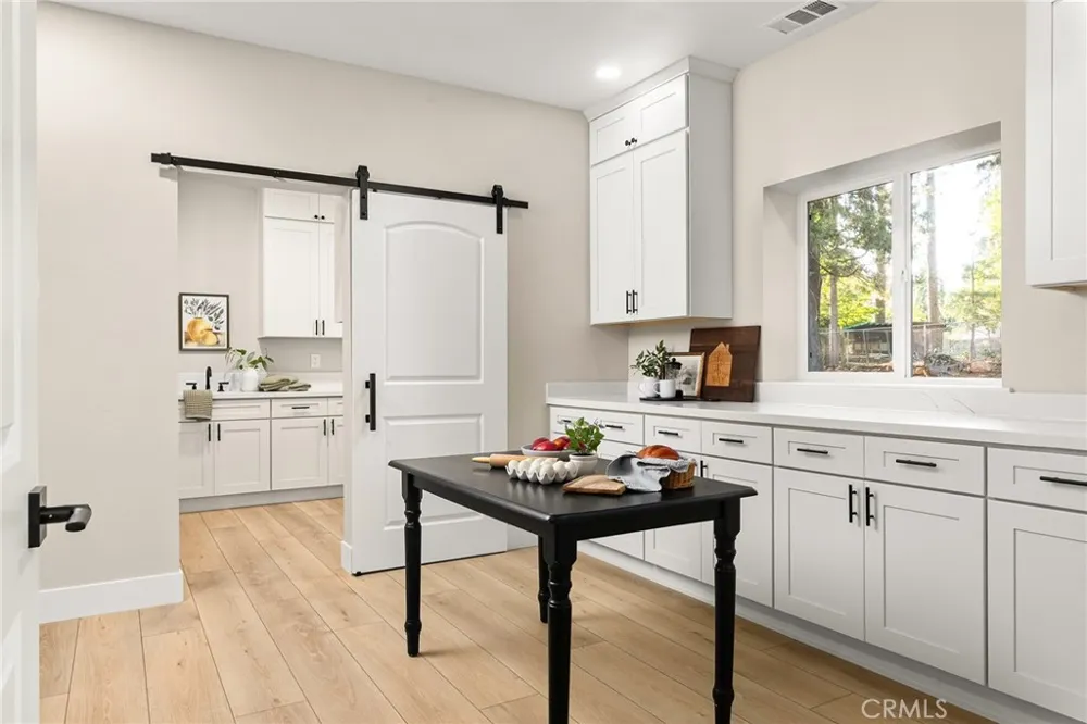 1351 Orput Paradise, CA 95969