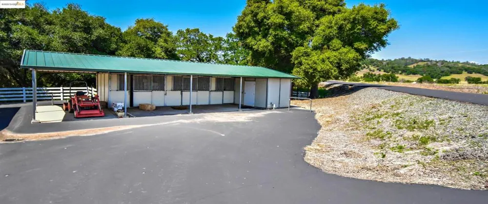 9325 Fraguero Sonora, CA 95370