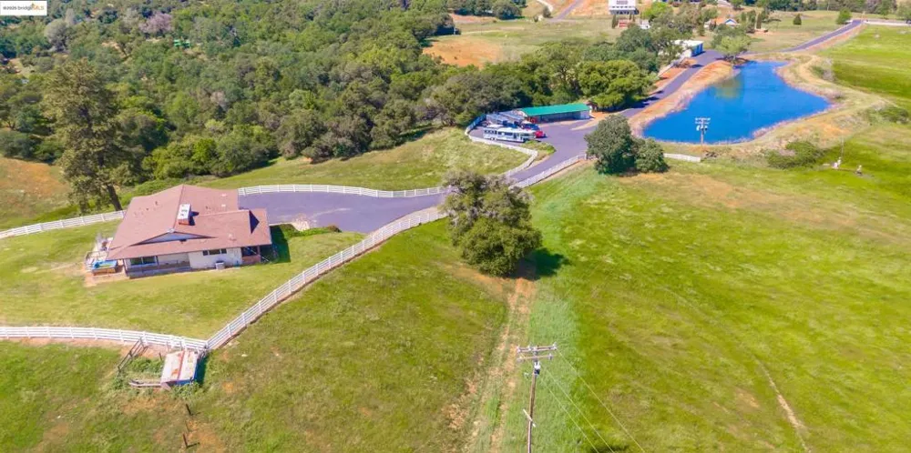 9325 Fraguero Sonora, CA 95370
