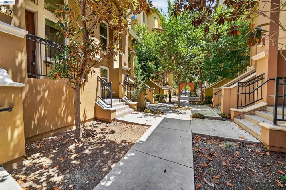 1656 Lee Way Milpitas, CA 95035