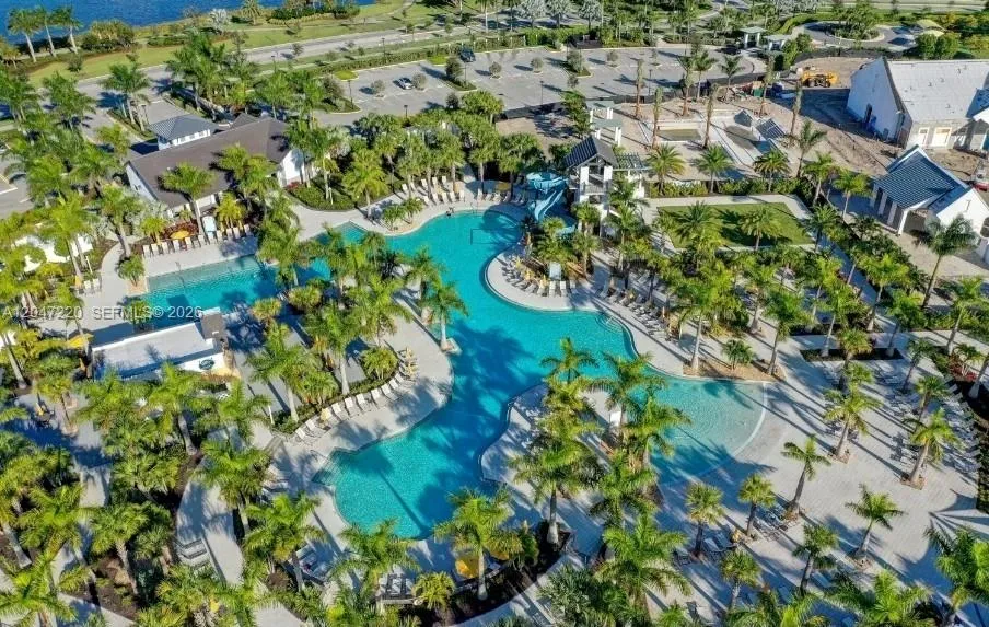 15750 Longboat Key Dr Westlake, FL 33470