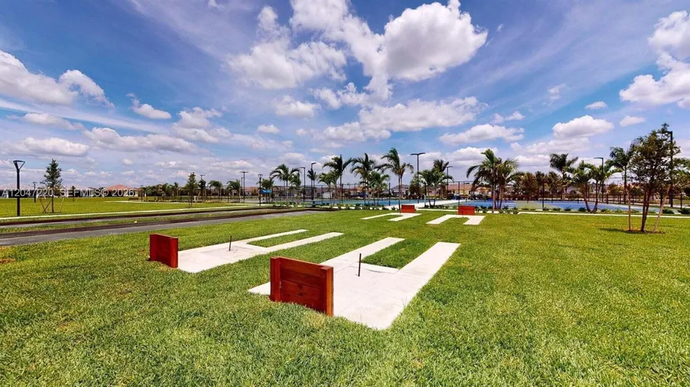 15750 Longboat Key Dr Westlake, FL 33470