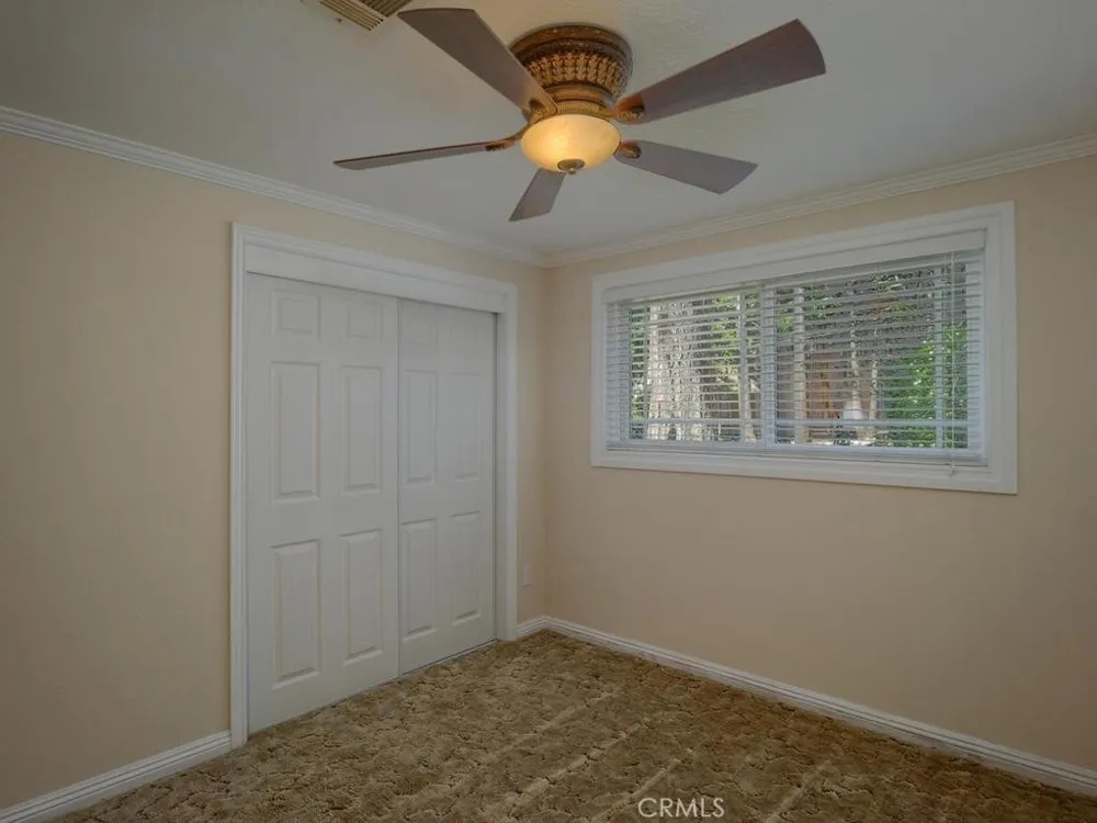 31671 Luring Pines Drive Running Springs, CA 92382