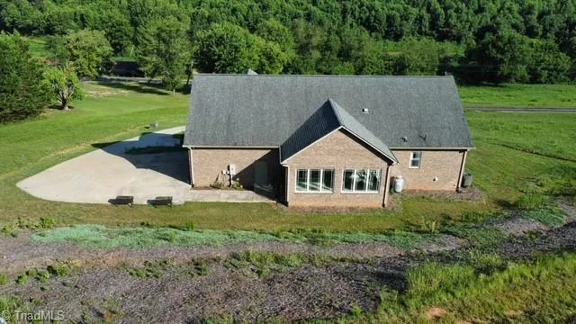 2093 Champion Road Ferguson, NC 28624