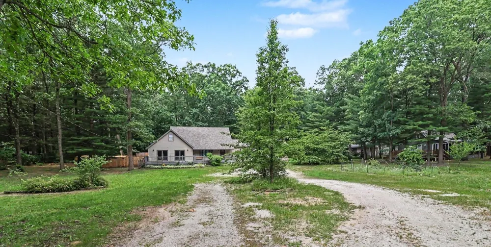 105 Mike Street Branch Township, MI 49410