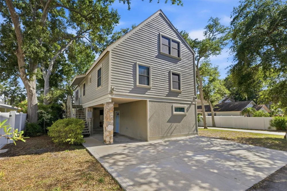 13150 72ND TERRACE Seminole, FL 33776