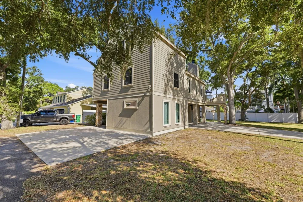 13150 72ND TERRACE Seminole, FL 33776