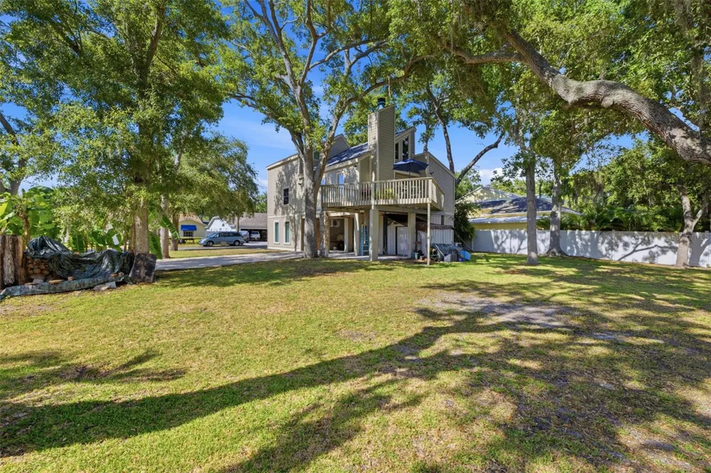 13150 72ND TERRACE Seminole, FL 33776