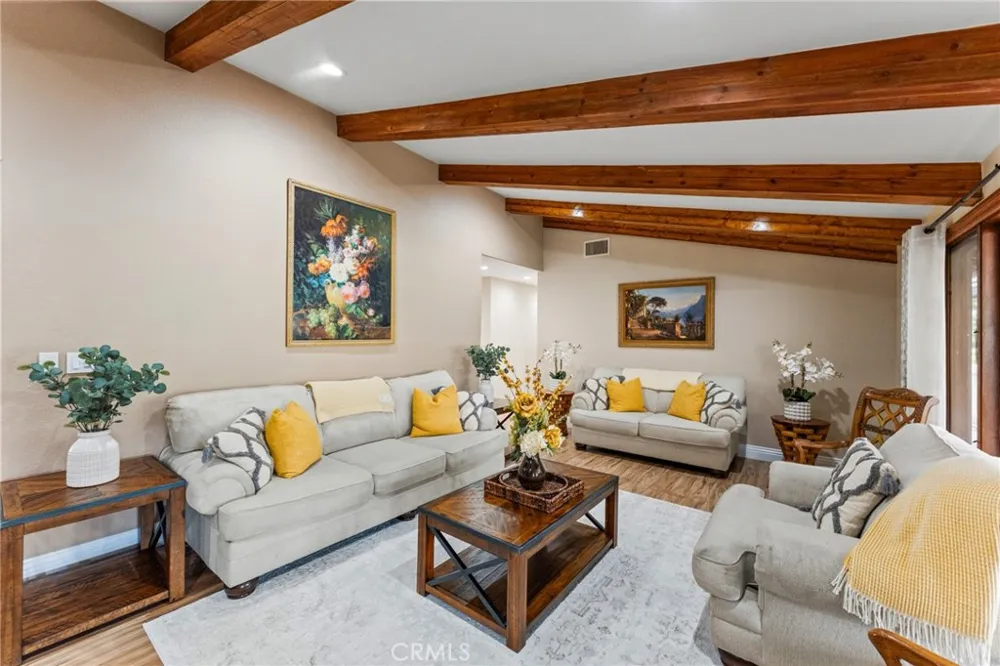 1916 Tumin Road La Habra Heights, CA 90631