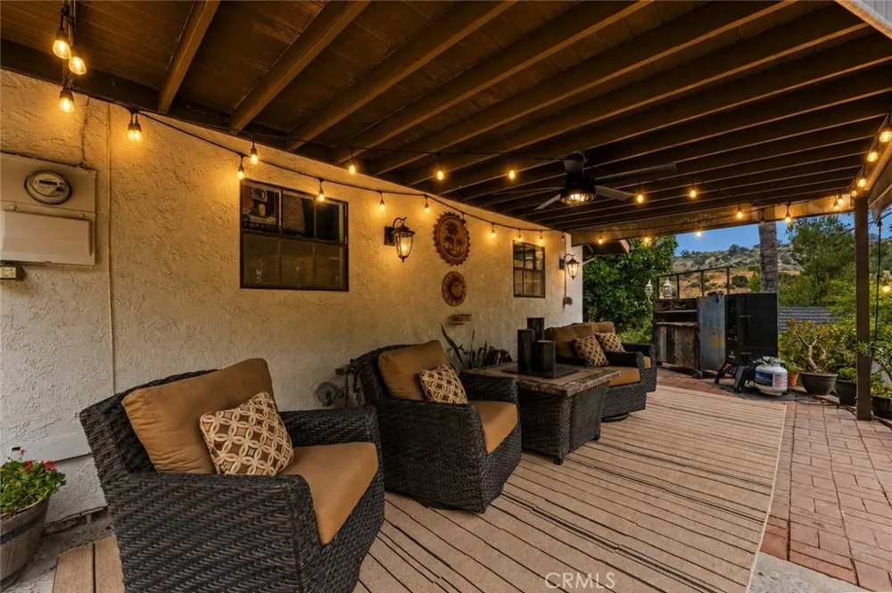 1916 Tumin Road La Habra Heights, CA 90631