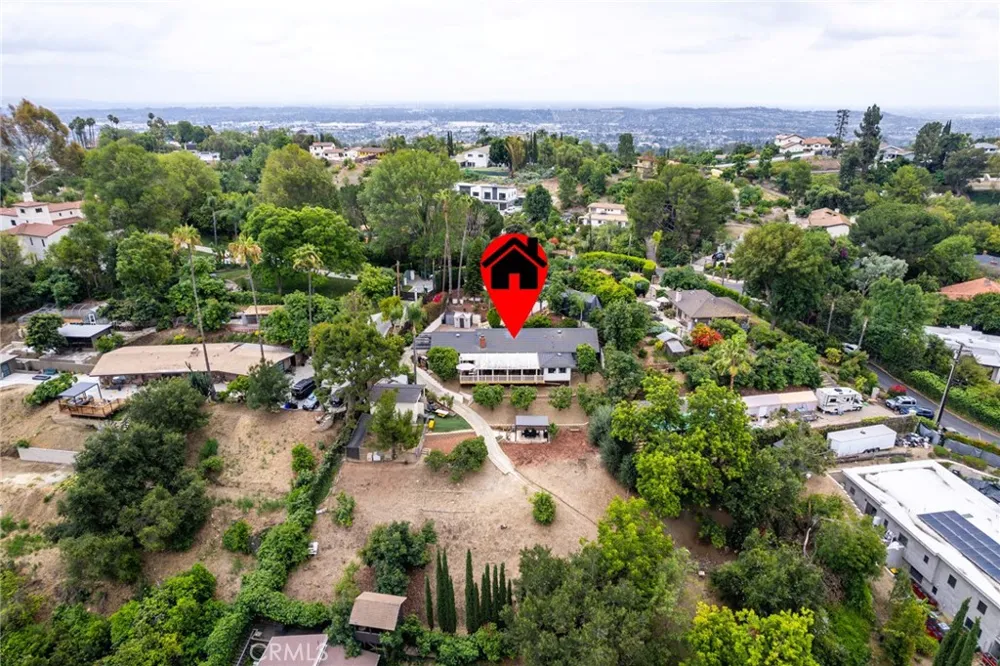 1916 Tumin Road La Habra Heights, CA 90631