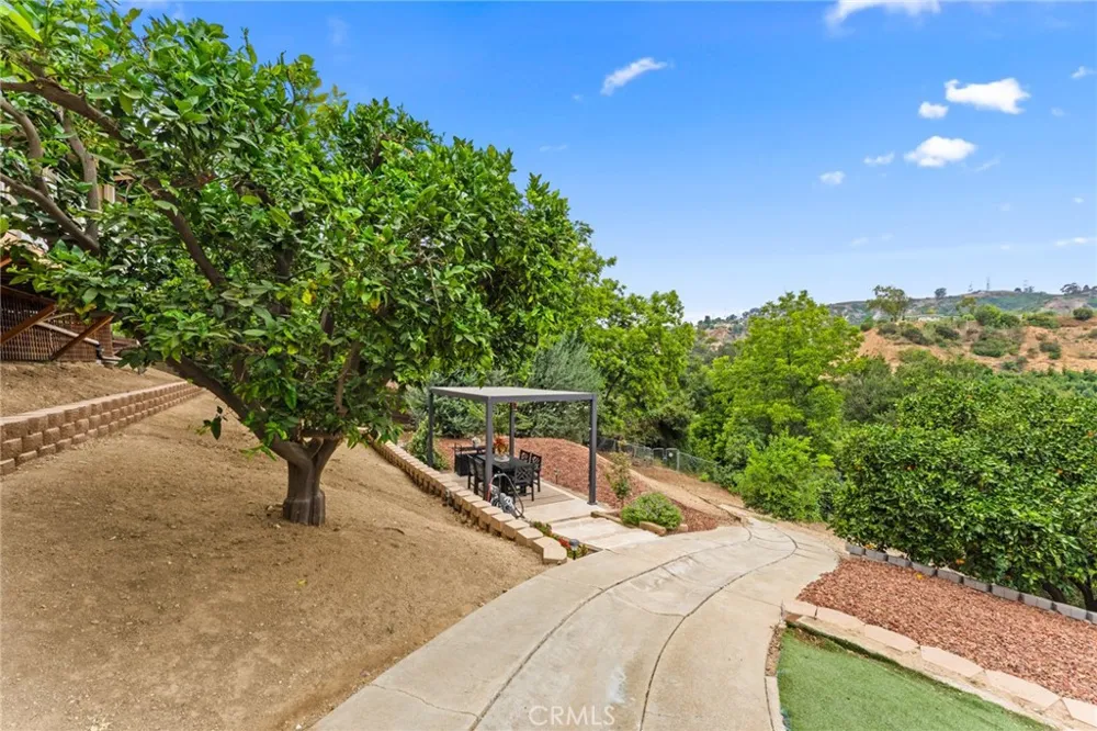 1916 Tumin Road La Habra Heights, CA 90631