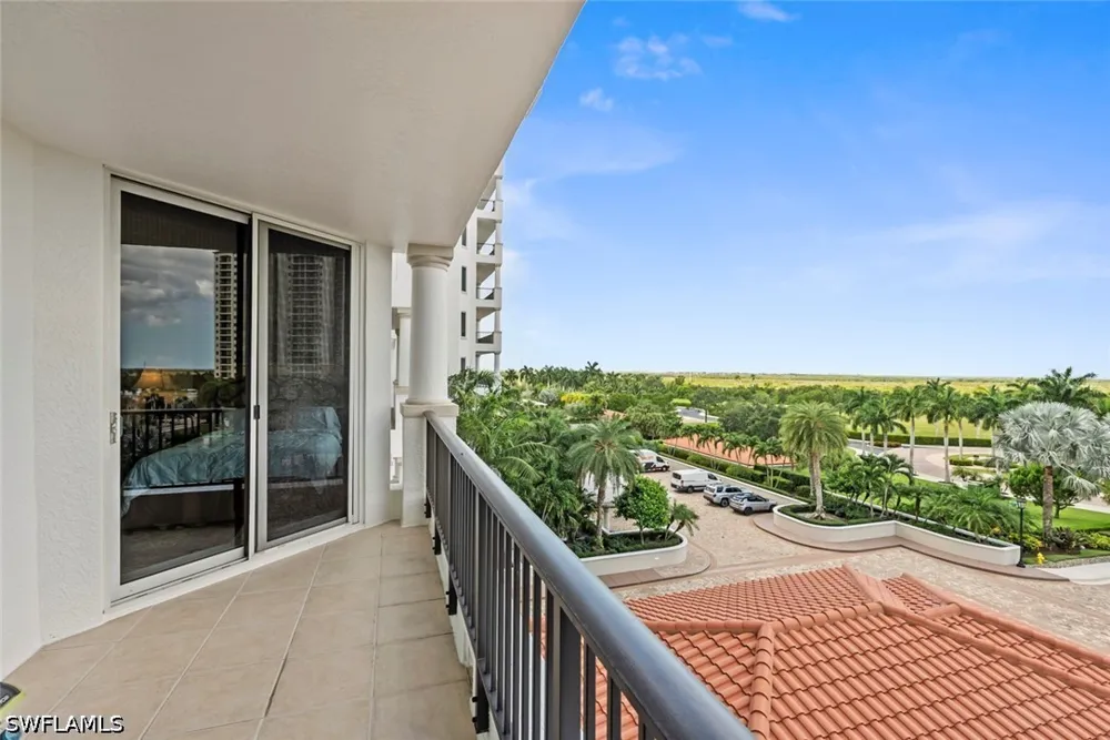 Borghese Lane #403 Naples, FL 34114