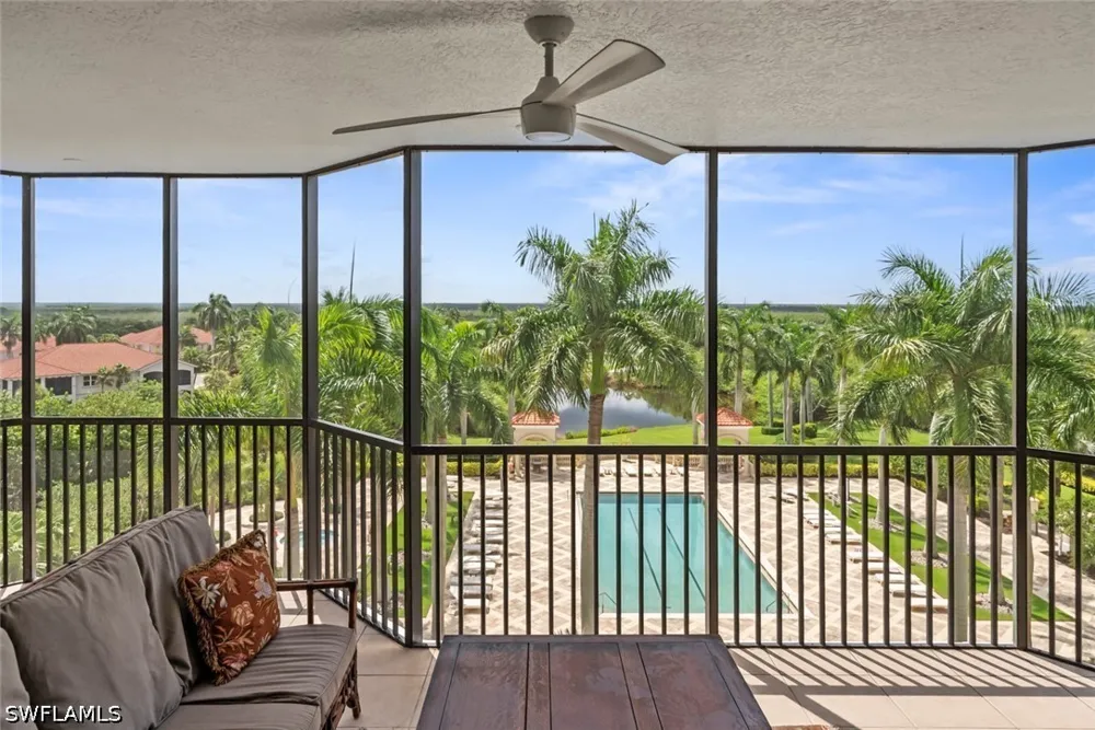 Borghese Lane #403 Naples, FL 34114