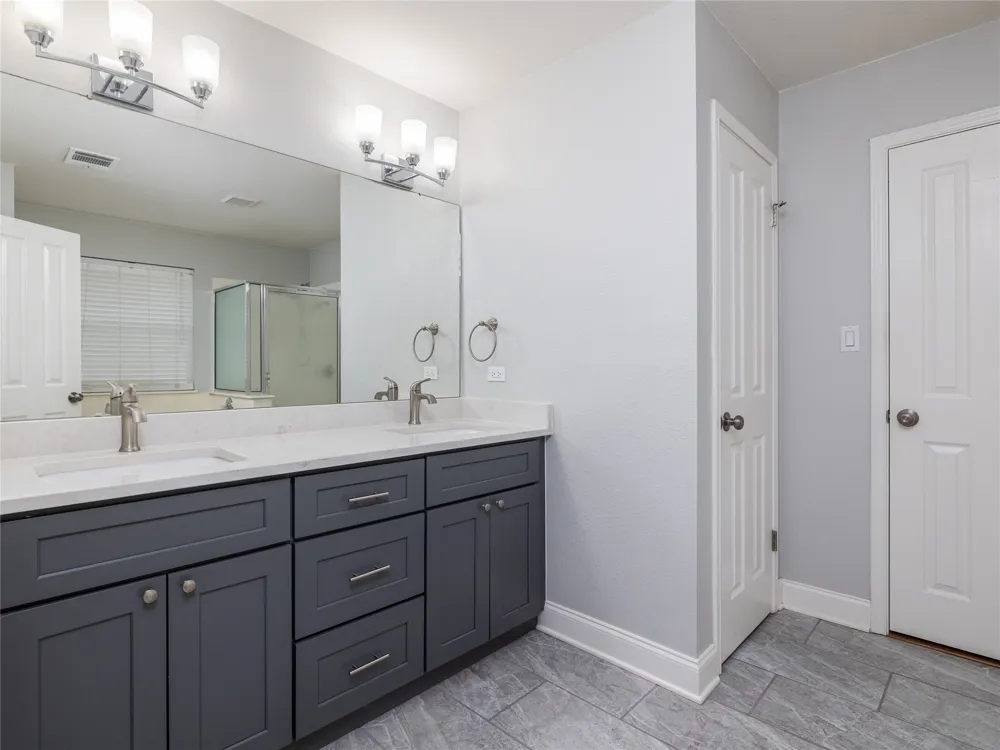 3064 Bent Tree Loop Round Rock, TX 78681