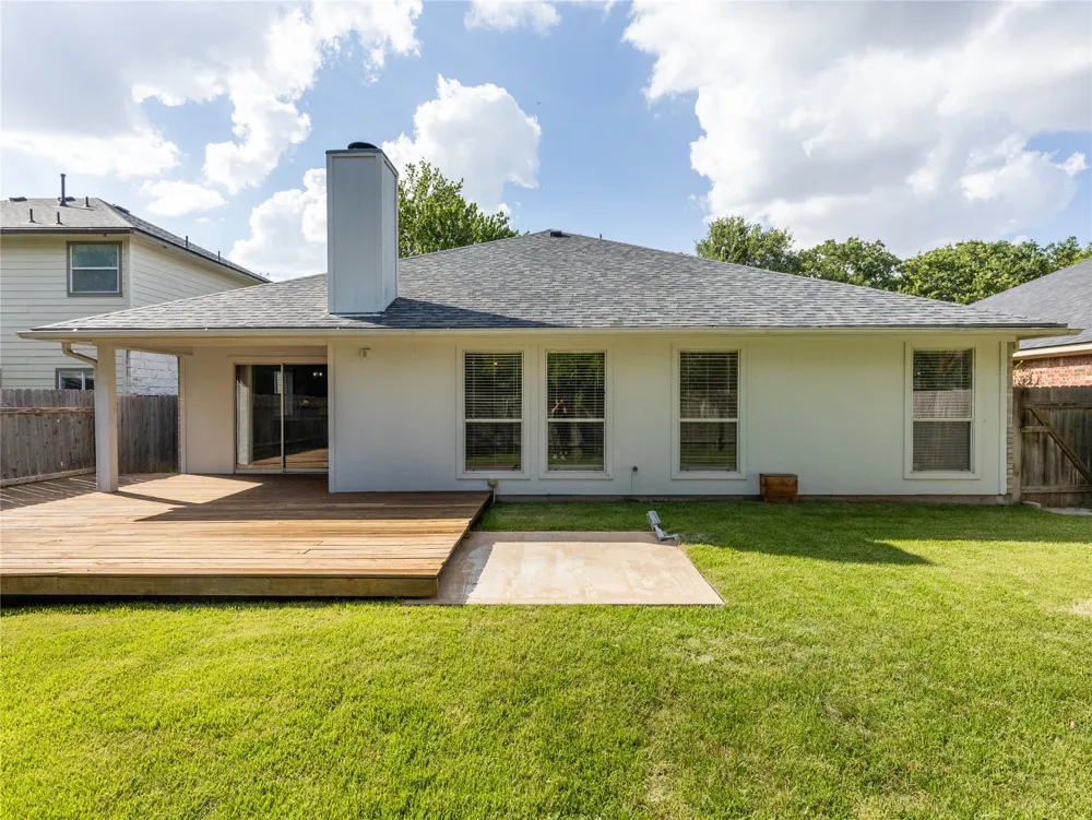 3064 Bent Tree Loop Round Rock, TX 78681