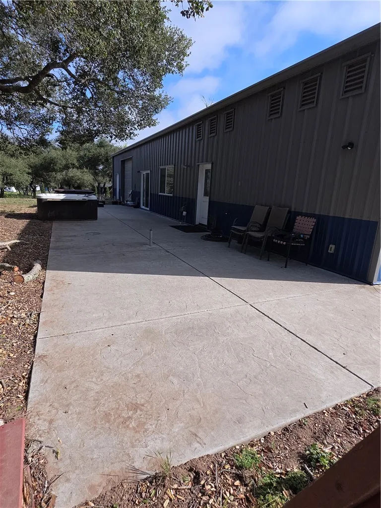 1116 Rolling Oaks Drive Arroyo Grande, CA 93420