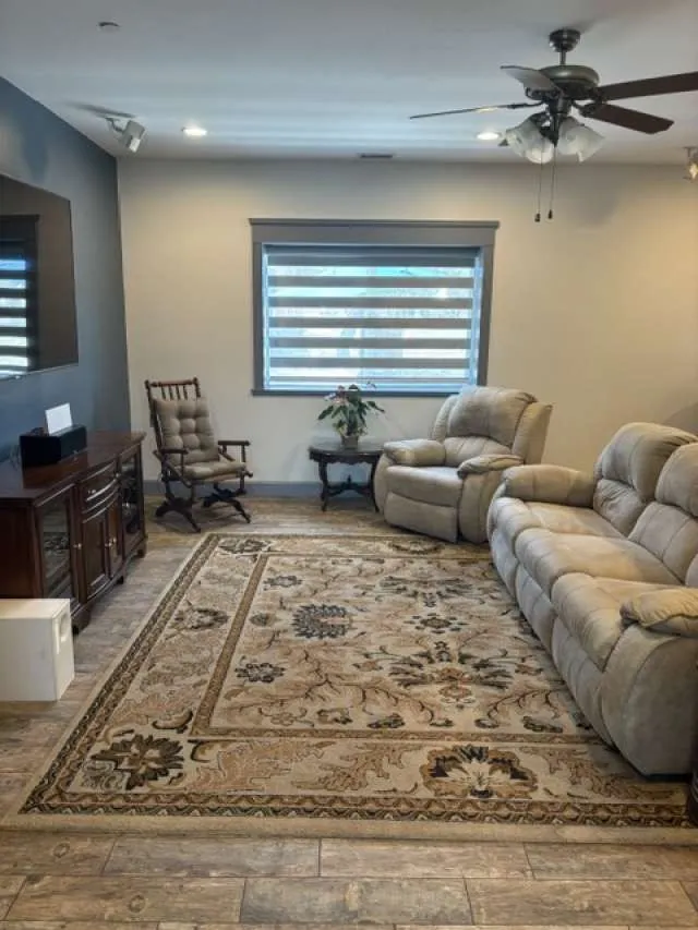 1116 Rolling Oaks Drive Arroyo Grande, CA 93420