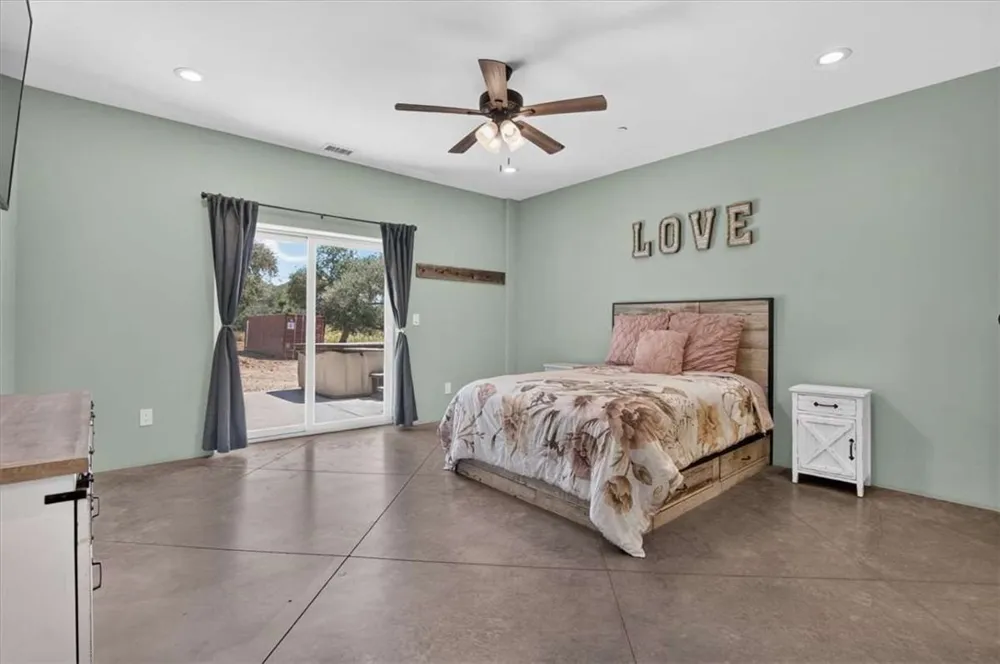 1116 Rolling Oaks Drive Arroyo Grande, CA 93420